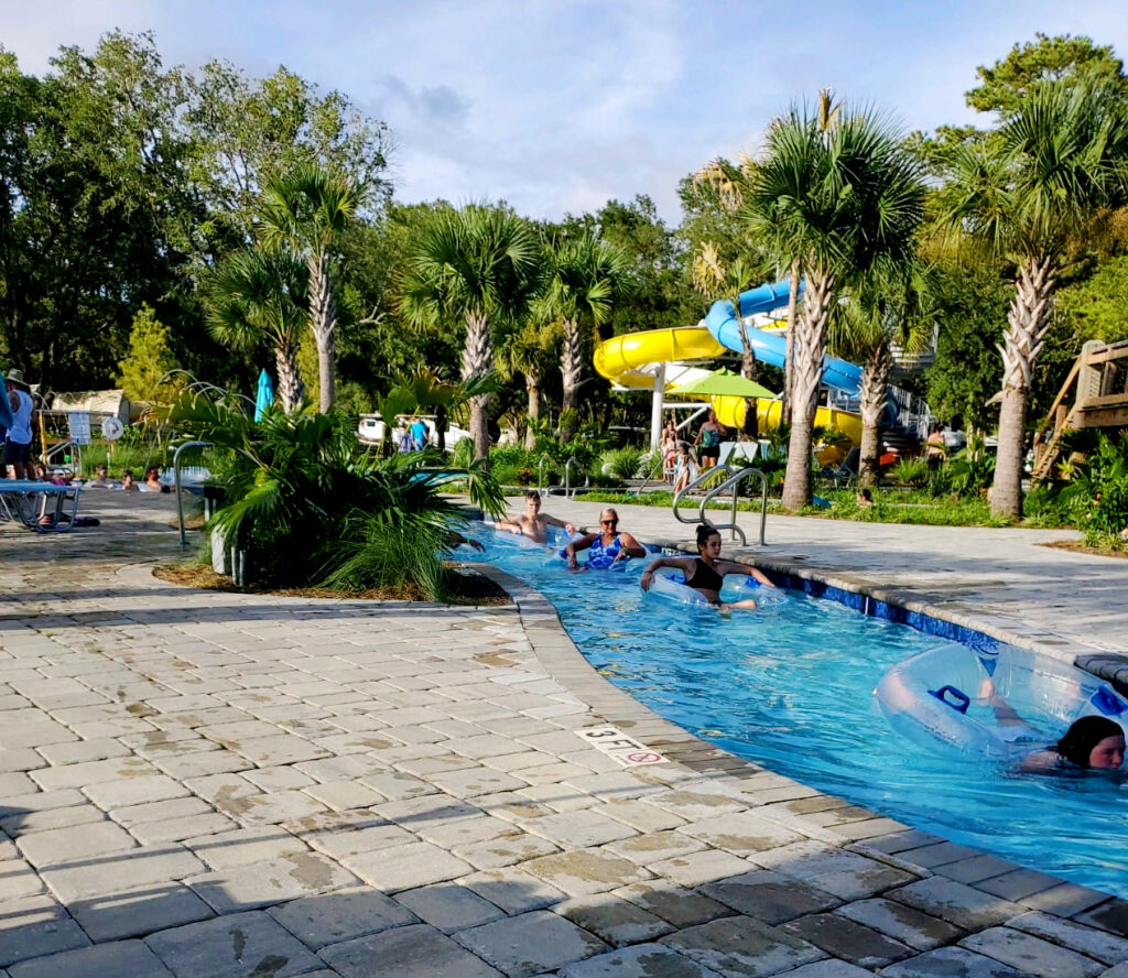 Lazy river water attraction at Splash RV Resort near Navarre Beach